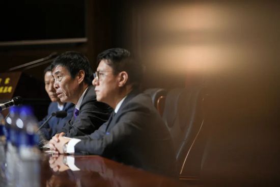 亚洲视频播放